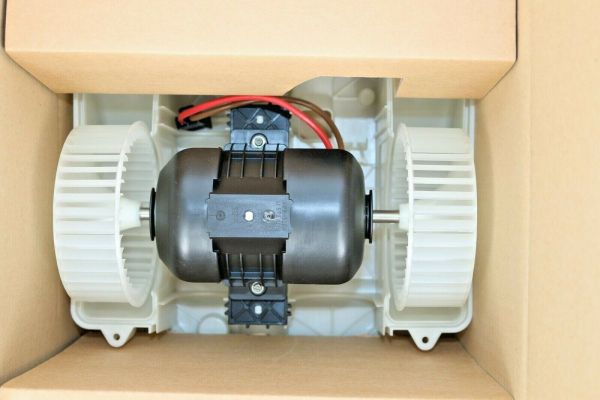 Mercedes-Benz Original Heater Blower Motor (MPN: A2218202714)