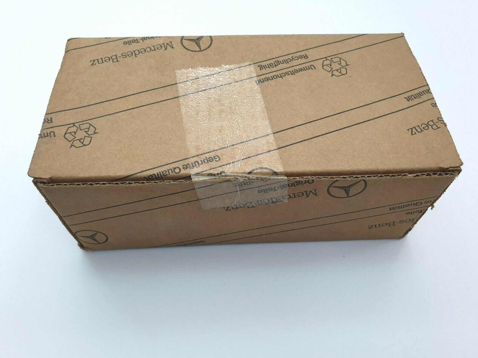 Mercedes-Benz Genuine Disc Brake Pad Set (MPN: A1634200420) - Image 3