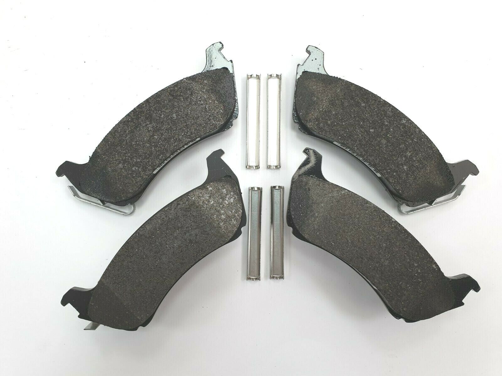 Mercedes-Benz Genuine Disc Brake Pad Set (MPN: A1634200420) - Image 4