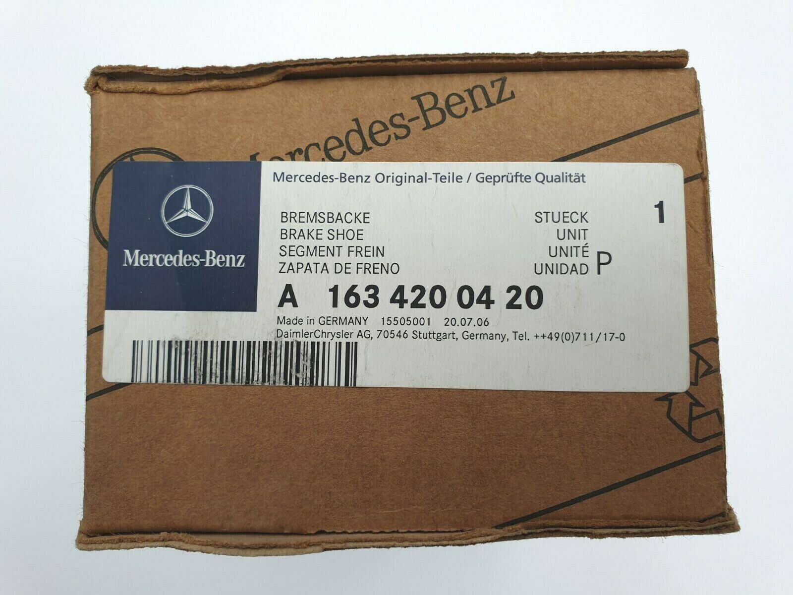 Mercedes-Benz Genuine Disc Brake Pad Set (MPN: A1634200420) - Image 5