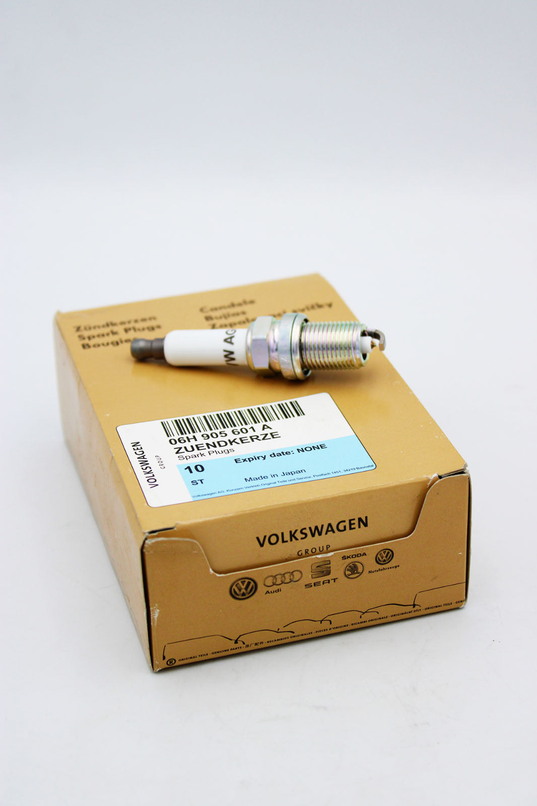 Audi and Volkswagen Genuine Spark Plug (1pc) (MPN: 06H905601A) - Image 2