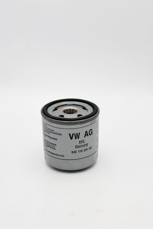 Audi and Volkswagen Genuine Oil Filter (MPN: 04E115561AC) - Image 4