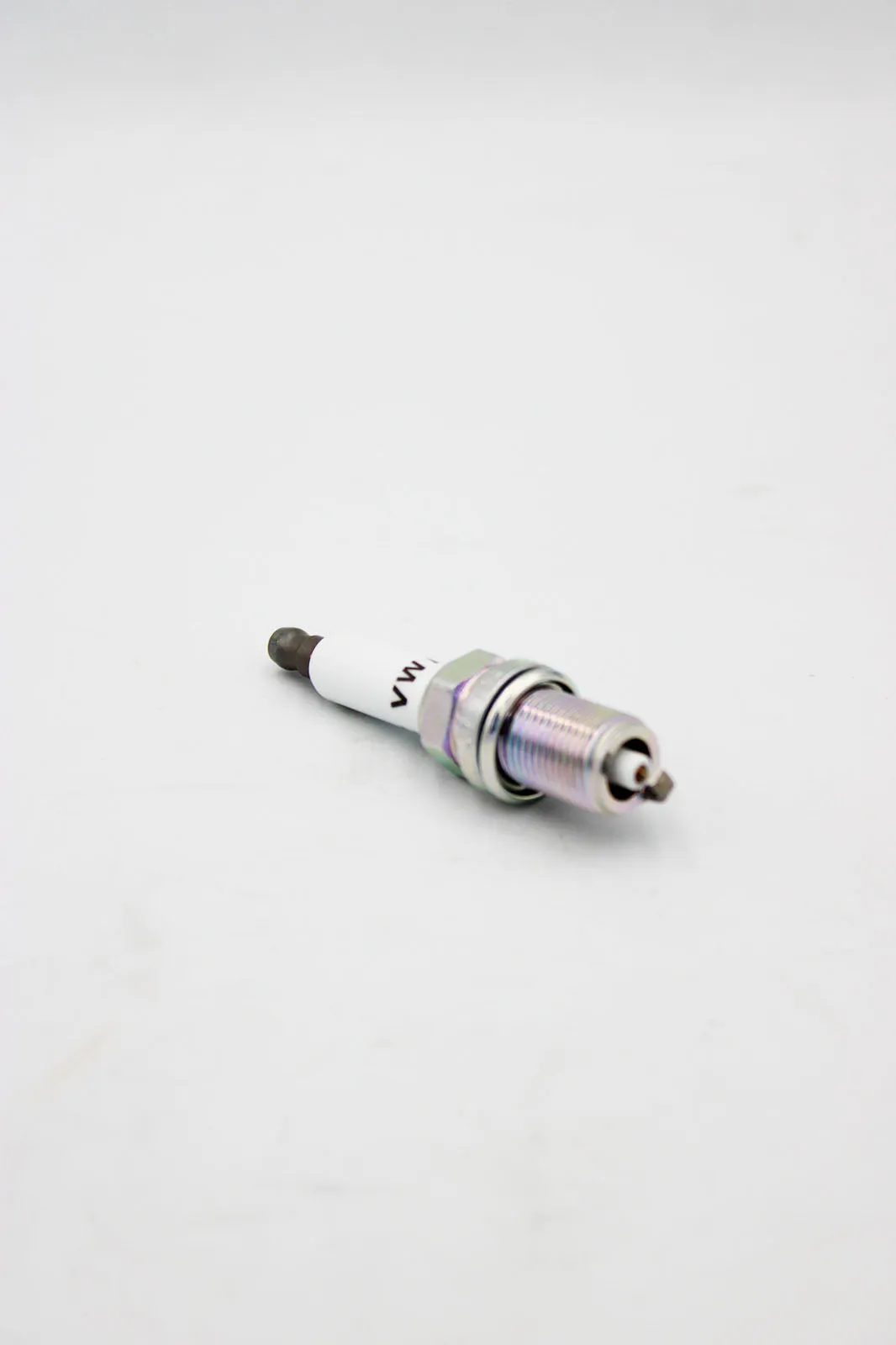 Audi and Volkswagen Genuine Spark Plug (1pc) (MPN: 06H905601A) - Image 5