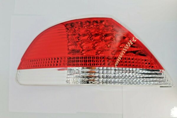 BMW Genuine Tail Light Left (MPN: 63217164735)