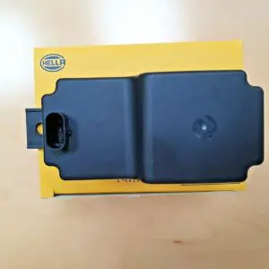 Hella Genuine Voltage Regulator for Mercedes-Benz (MPN: 8ES011590701)
