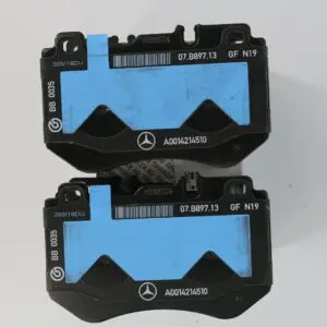 Genuine Brake Pad Set for Mercedes-Benz (MPN: A0084201720)