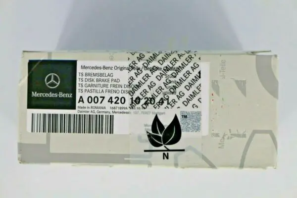 Genuine Mercedes-Benz Brake Pad Set (Rear) (MPN: A0074201020) - Image 3