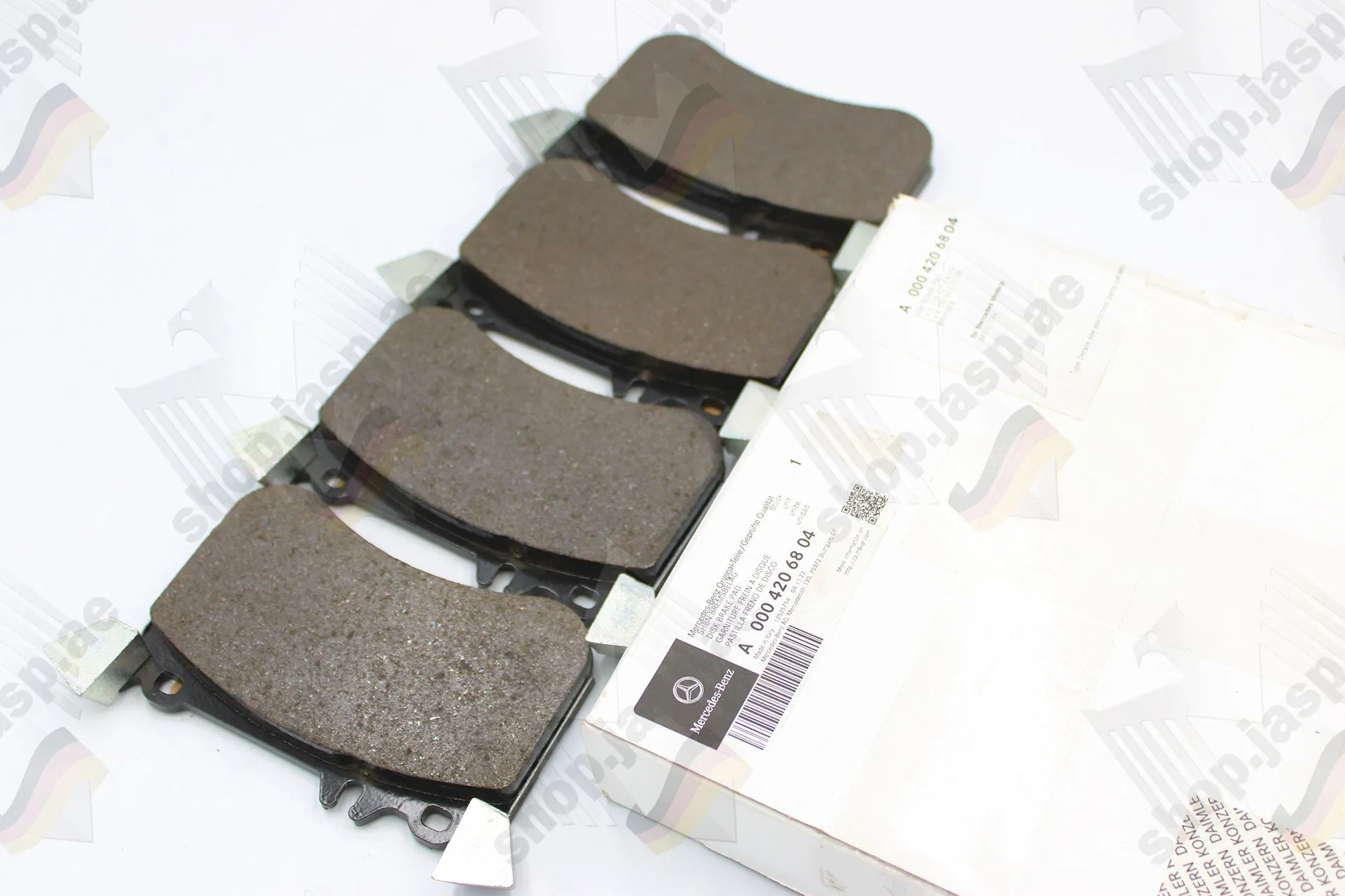 Mercedes-Benz Genuine Front Brake Pads Set (MPN: A0004206804) - Image 3