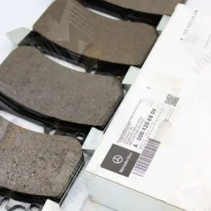 Mercedes-Benz Genuine Front Brake Pads Set (MPN: A0004206804)