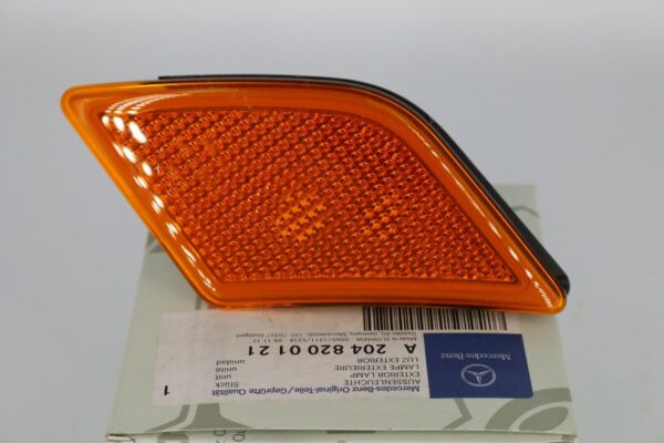 Genuine Mercedes-Benz Light Indicator Turn Signal (MPN: A2048200121)