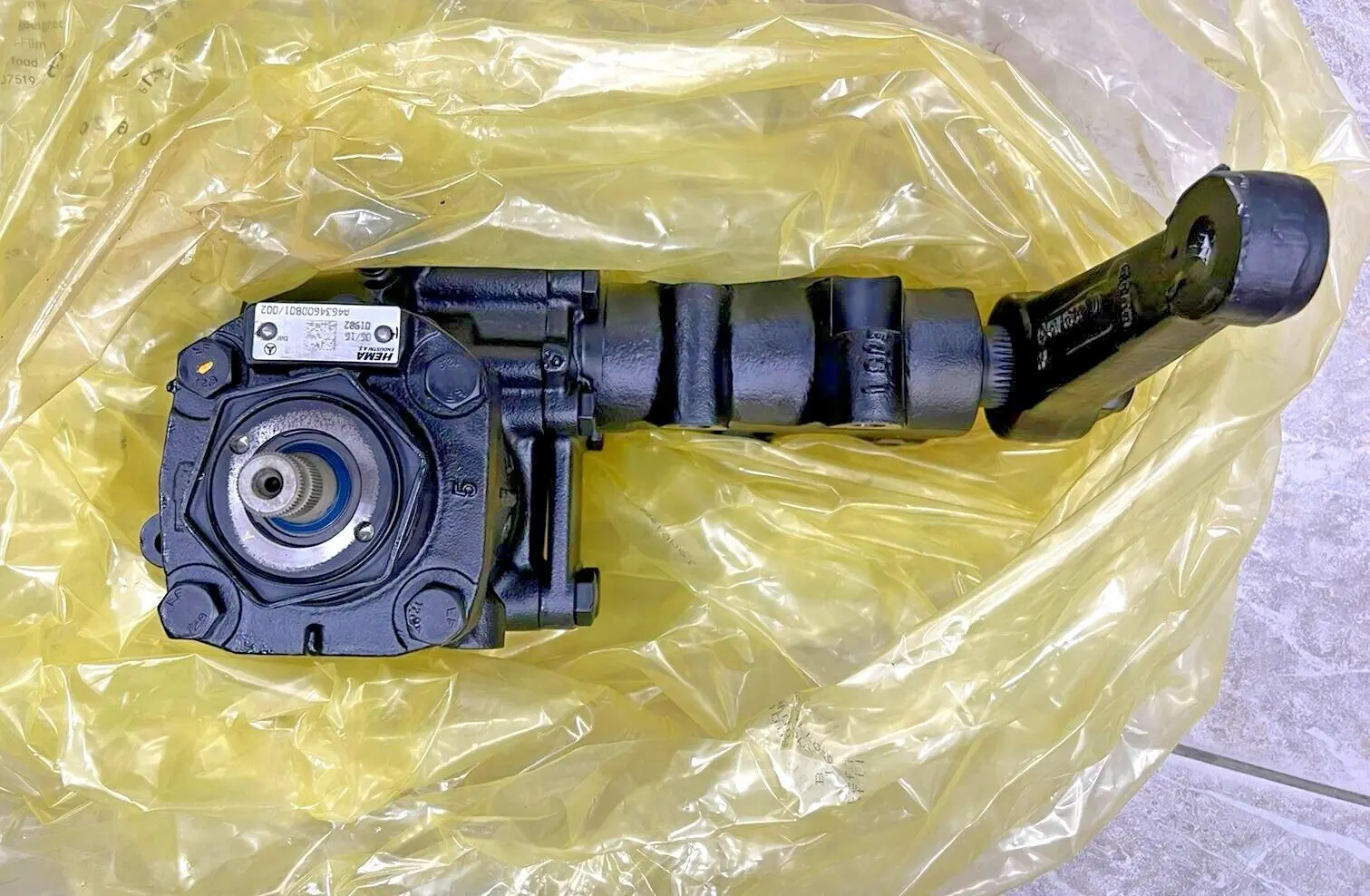 Original Mercedes-Benz Power Steering System (MPN: A4634600801)
