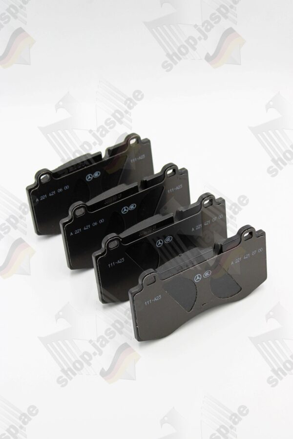 Mercedes-Benz OEM Brake Pads Set Front (MPN: A0004209204) - Image 2