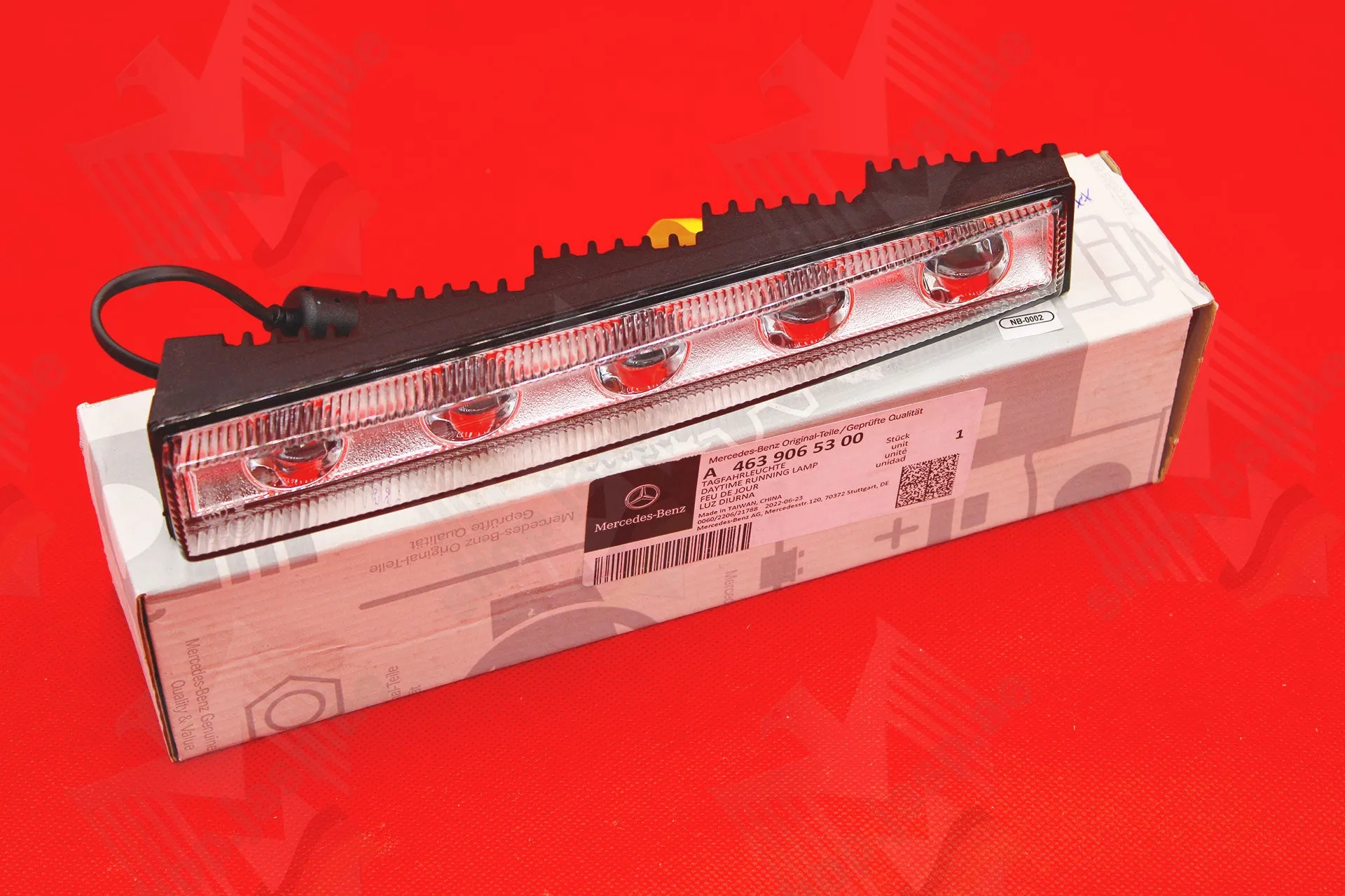 Mercedes-Benz OEM Daytime Running LED Light Left/Right (MPN: A4639065300) - Image 4