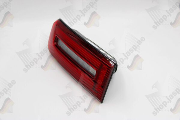 OEM Mercedes-Benz Rear Tail Light (MPN: A4639064201) - Image 5