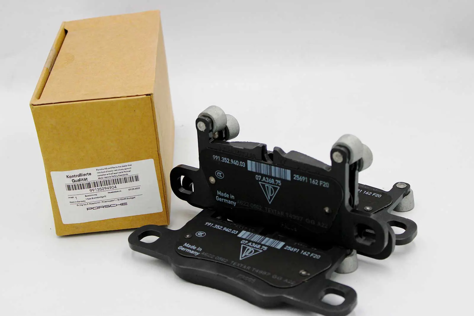 Porsche Genuine Brake Pads (MPN: 99135294904) - Image 4
