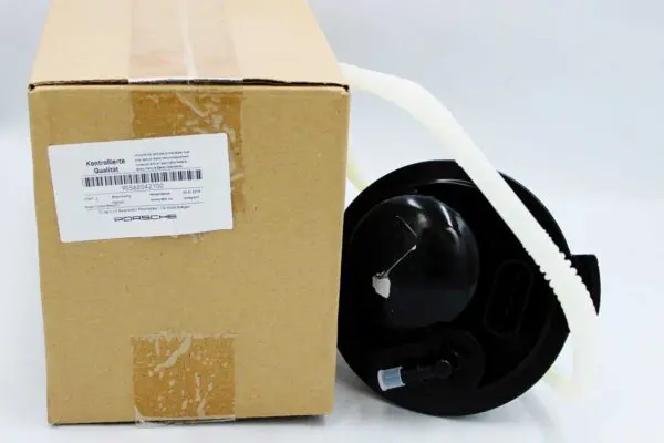 Porsche Genuine Fuel Filter Flange (MPN: 95562042100) - Image 2