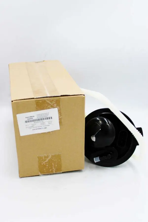Porsche Genuine Fuel Filter Flange (MPN: 95562042100) - Image 4