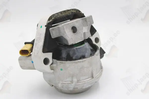 SWAG Left/Right Engine Mount fits VW/Audi 4G0199381NT (MPN: 33103489) - Image 3