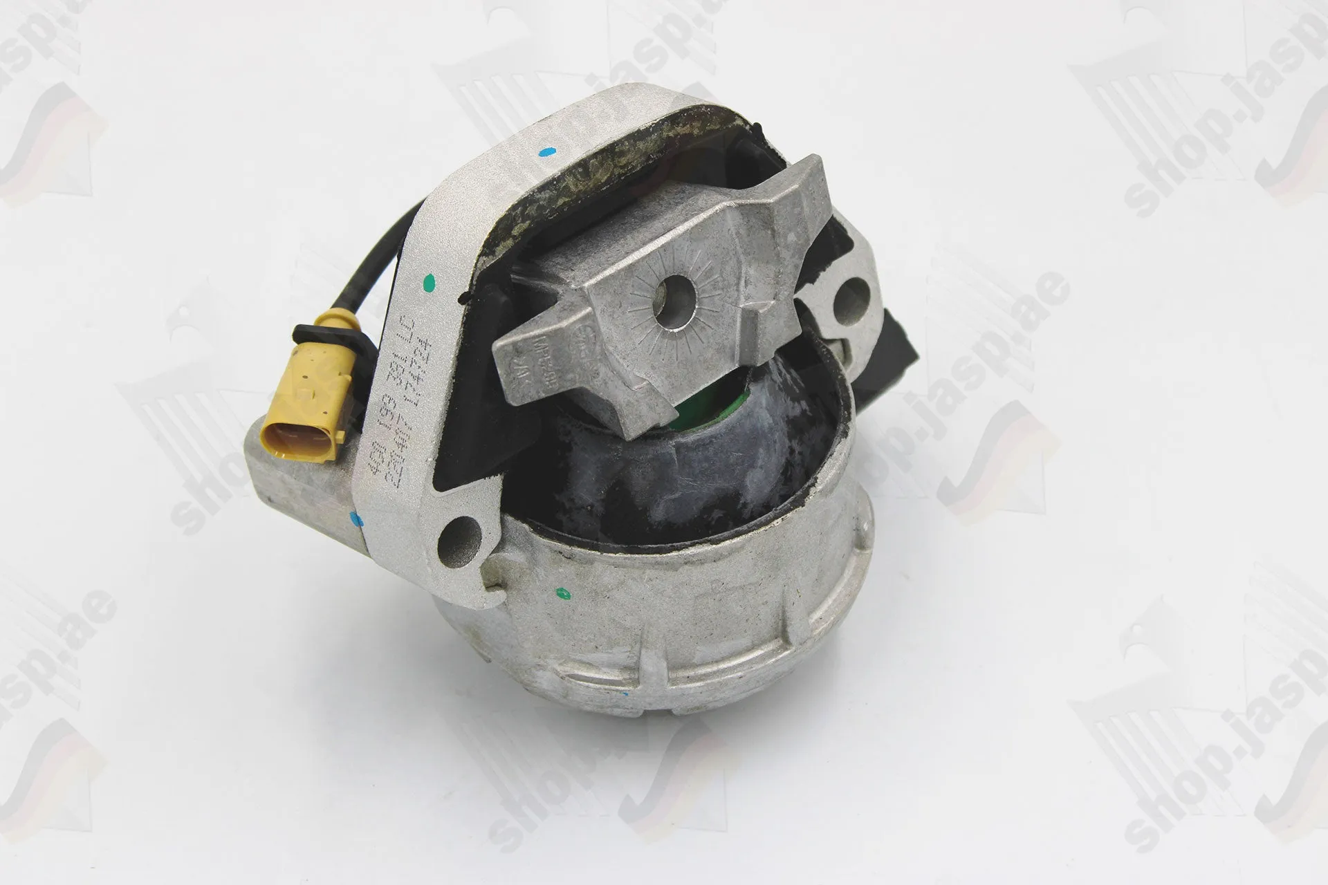 SWAG Left/Right Engine Mount fits VW/Audi 4G0199381NT (MPN: 33103489)