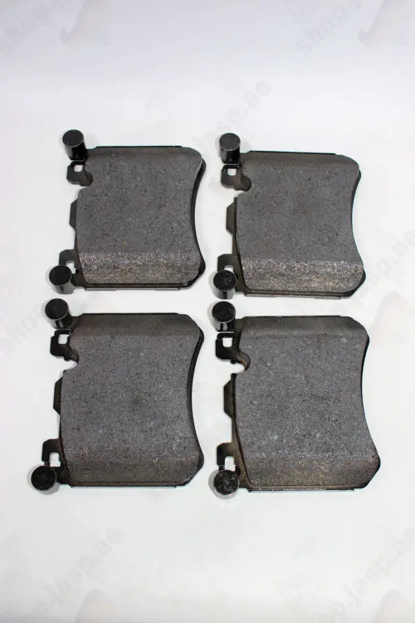 BMW Original Brake Pads Set Front 34116799964 - Image 2
