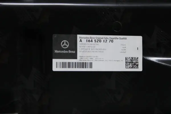 Original Mercedes Benz Center Shield/Antinoise Capsule A1645201270 - Image 4